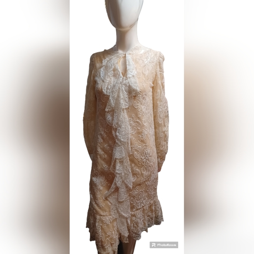 Vintage RARE 1960s Saks Fifth Avenue dress designed by Socialite Linda Hackett